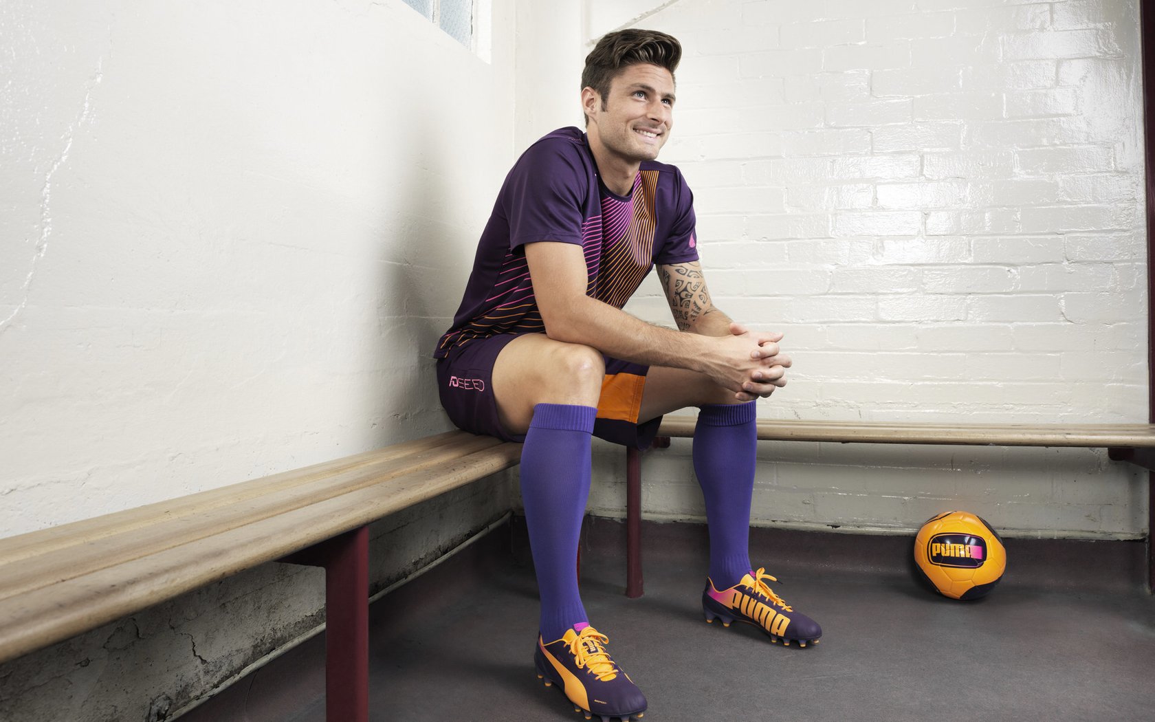 利物浦官方:斯洛特获2025西北足球奖最佳主帅,利物浦足总杯冠军